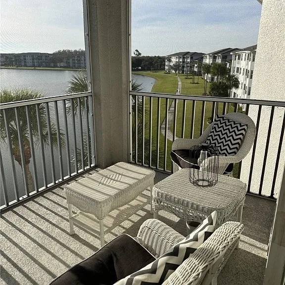 10361 Butterfly Palm Dr #745 — Photo 2