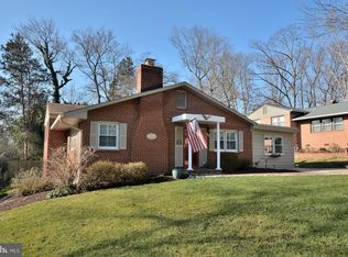 1129 Cameron Rd, Alexandria, VA 22308