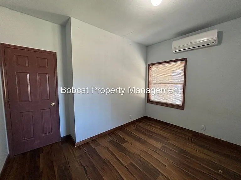 1015 US Highway 395 N #A — Photo 21