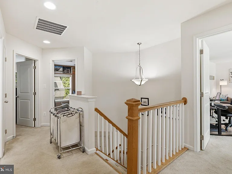 14432 Woodwill Ln — Photo 33