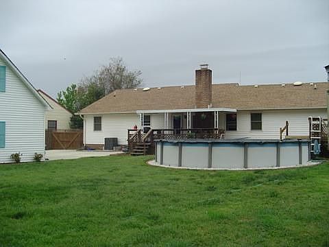 2nd image of 5113 Crabtree Pl