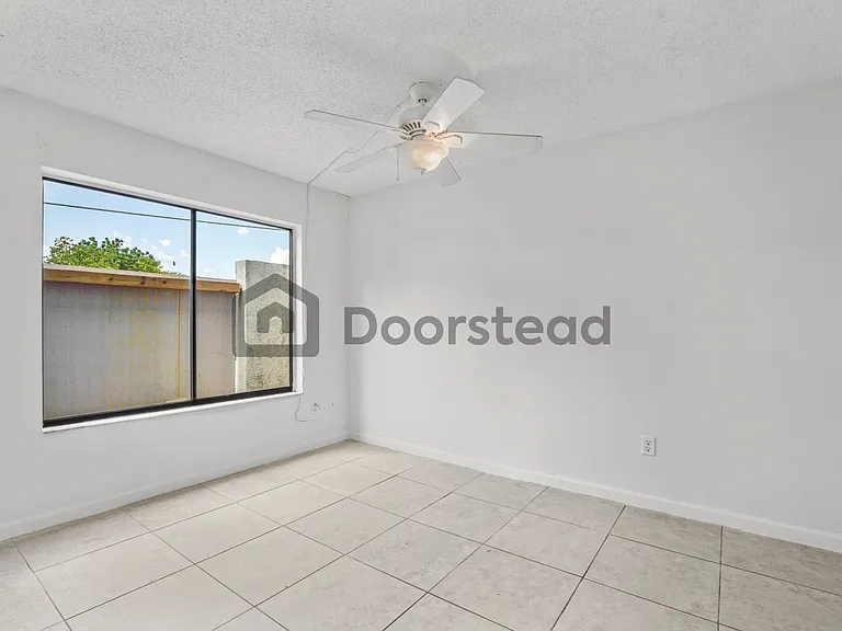 2434 Barbados Dr — Photo 8