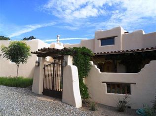 15 Teypana Ct, Tijeras, NM 87059