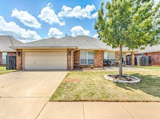 3809 Tori Pl, Yukon, OK 73099