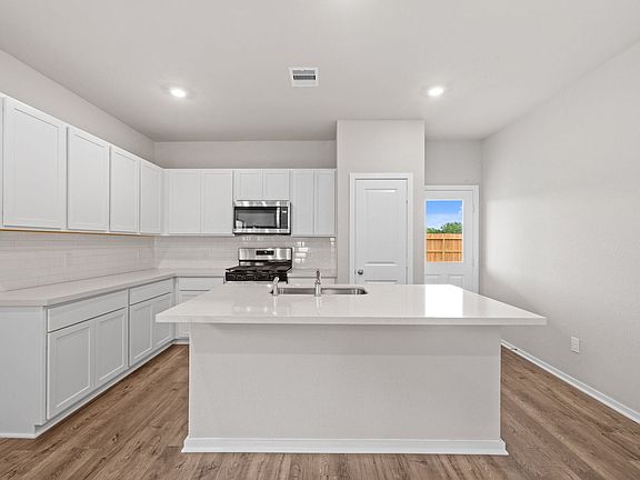 5th image of 19027 Cetara Villa Dr
