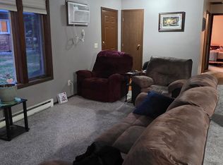 1006 Hackberry Dr #2, Marshall, MN 56258