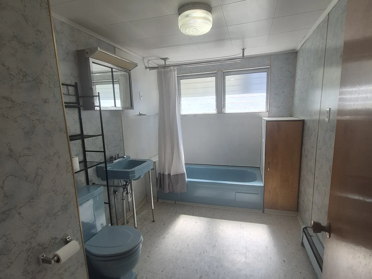 1 bed, $825 — Photo 3
