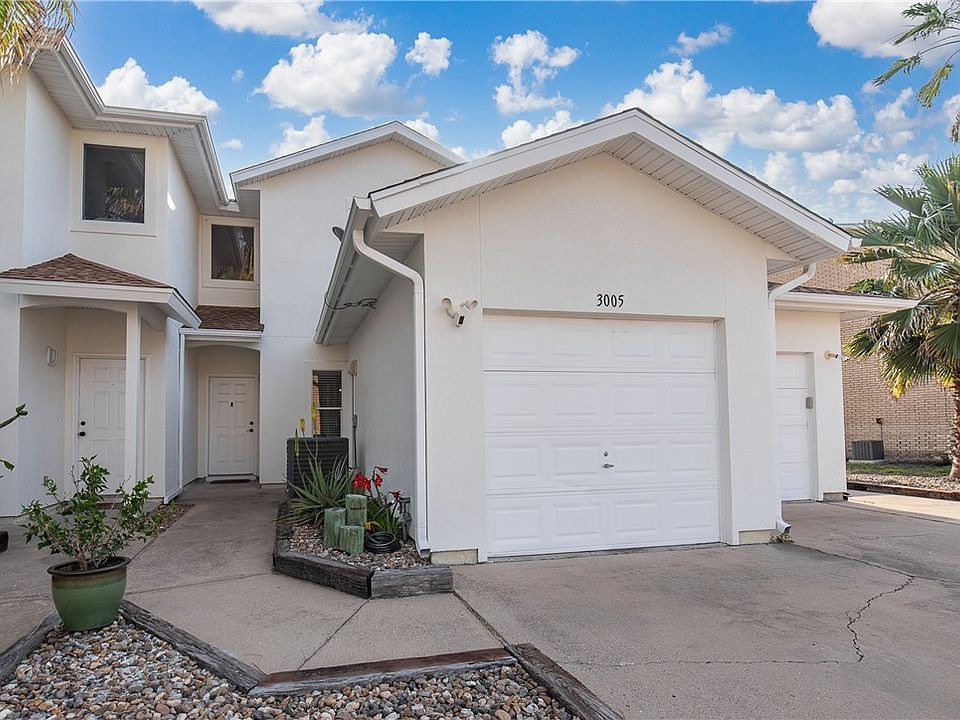 1st image of 15410 Fortuna Bay Dr Unit 3005