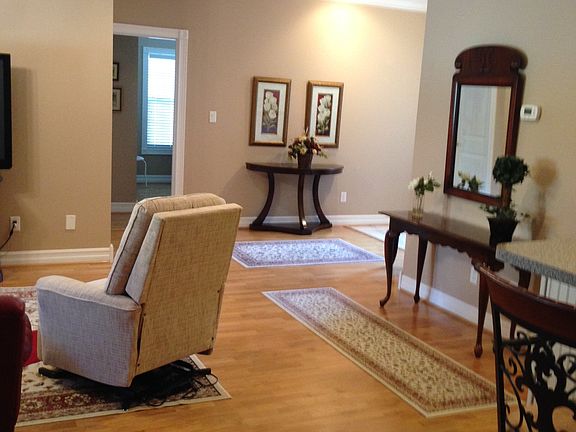 5th image of 109 Nicklaus Dr