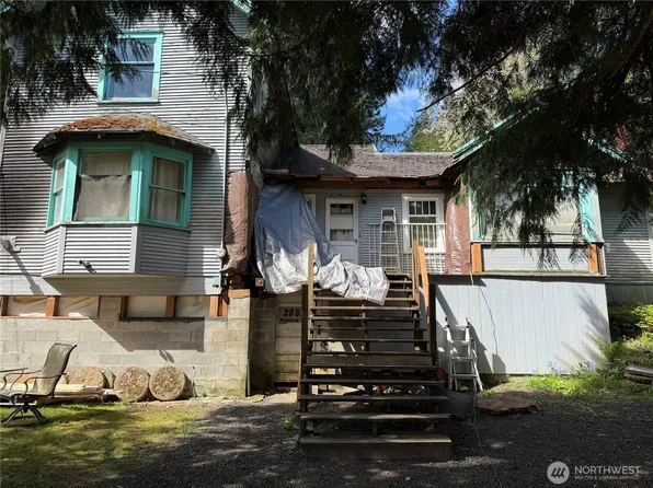 2833 Wishkah Road, Aberdeen, WA 98520