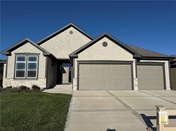 13503 NW Terrace Park Dr, Kansas City, MO 64152