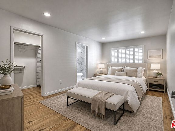 4th image of 4923 Burgoyne Ln