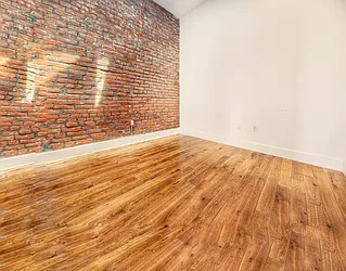 Rented by RELEASE NY