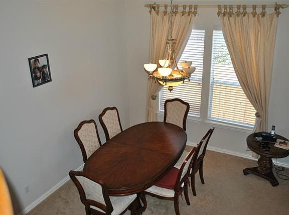 5th image of 8647 Nicholson Dr
