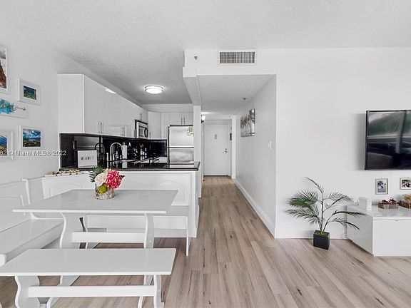 2nd image of 1700 NW North River Dr APT 409