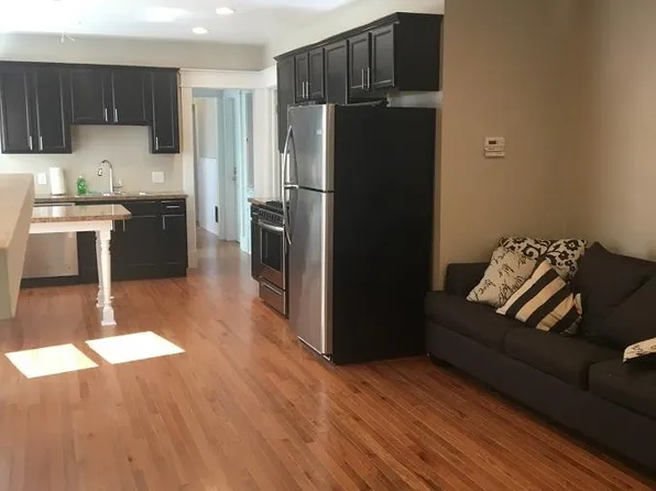 41 Northrup Pl, Buffalo, NY 14214