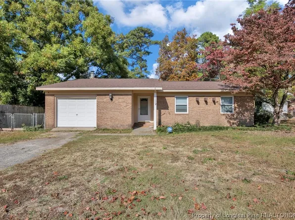 1929 Alder Rd, Fayetteville, NC 28304