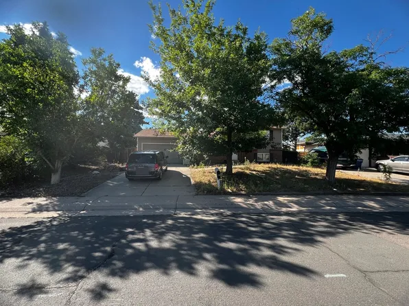 2797 S Helena Way, Aurora, CO 80013