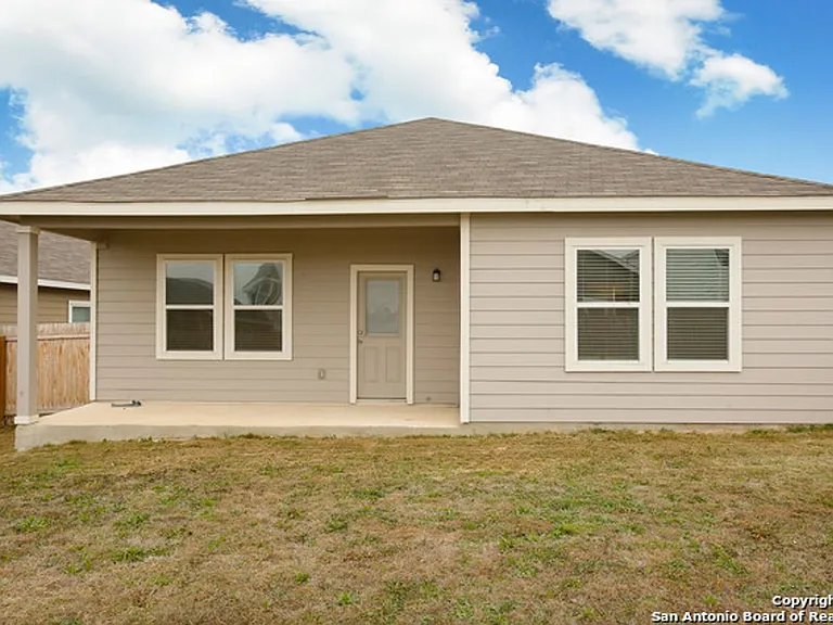 12530 Larissa — Photo 20