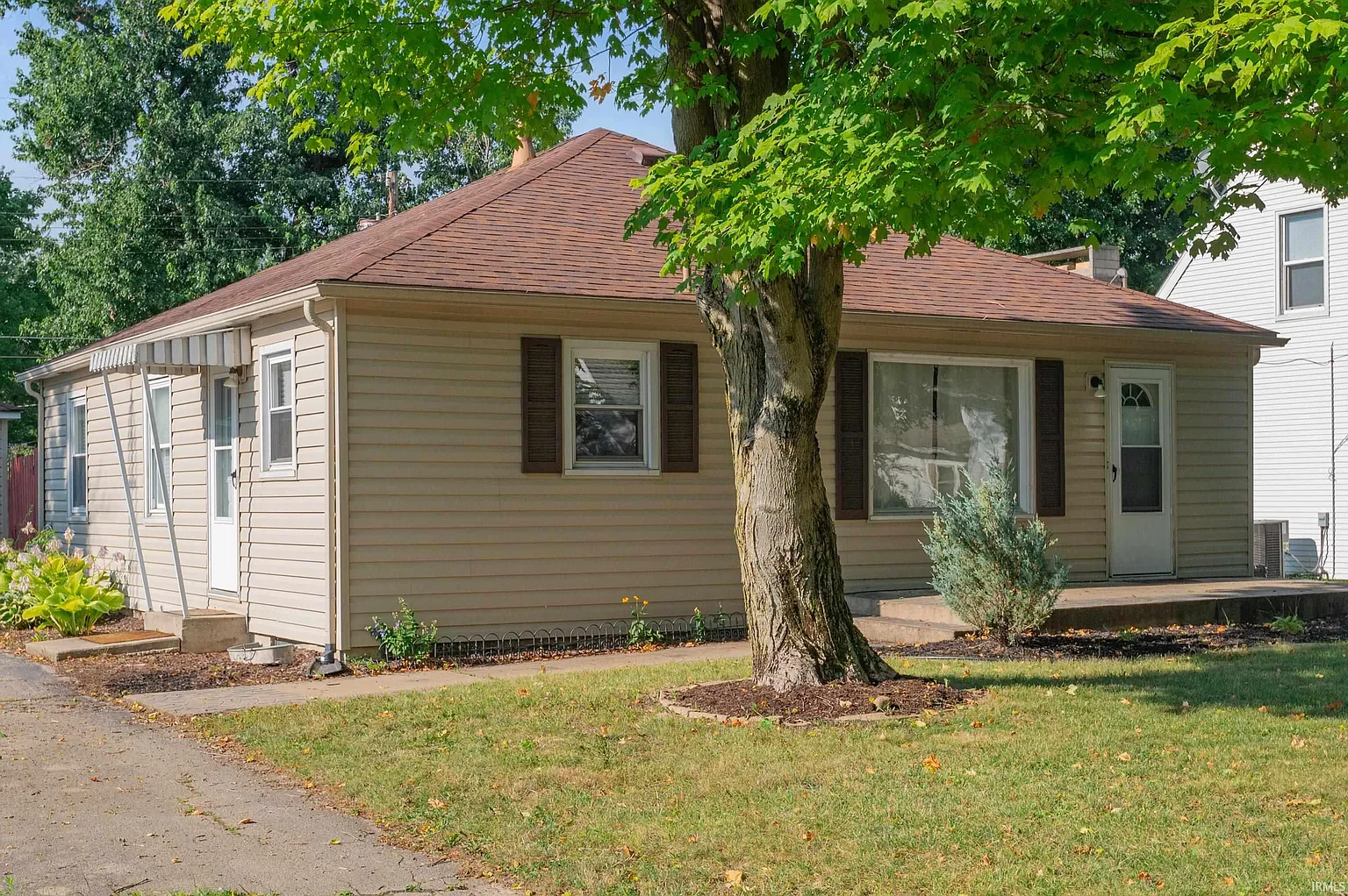 3207 W Torquay Rd photo 1