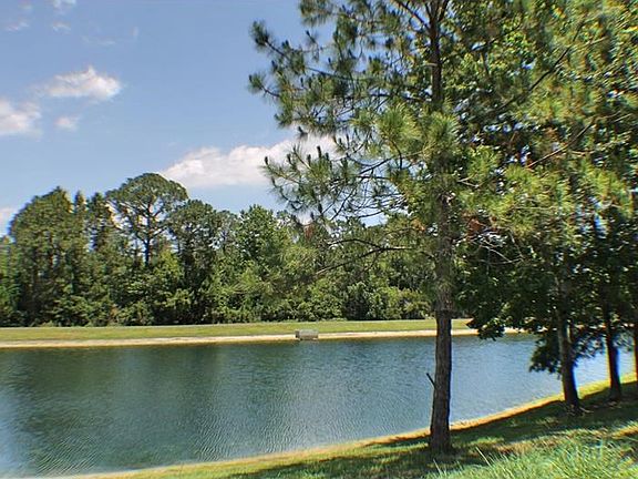 3rd image of 14579 Whittridge Dr