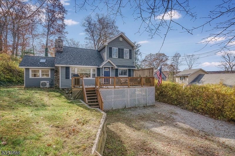 1st image of 109 Echo Ln