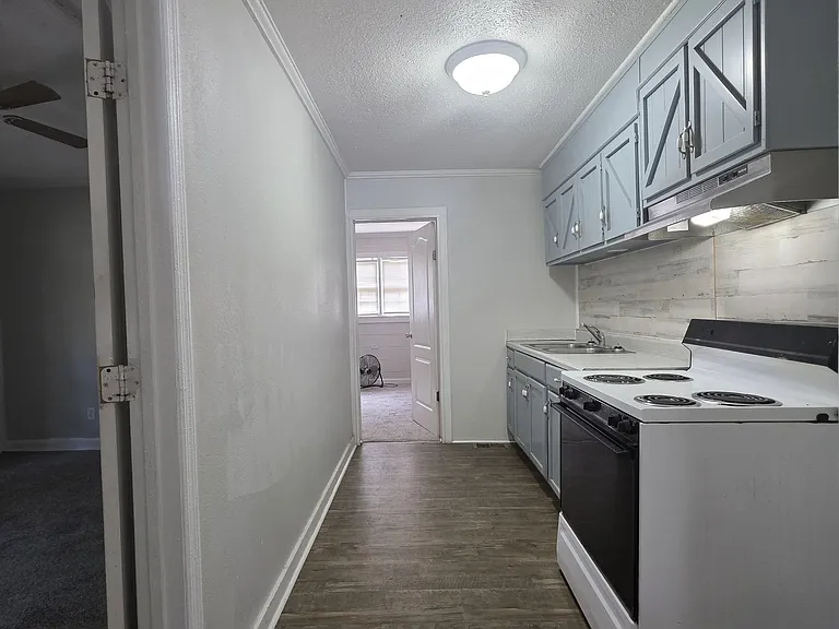 3588 Morgan Dr — Photo 5