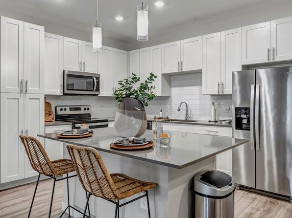 27791 Dream Falls Dr #5-5106