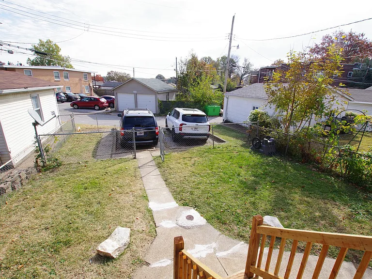 S Kingshighway Blvd — Photo 27