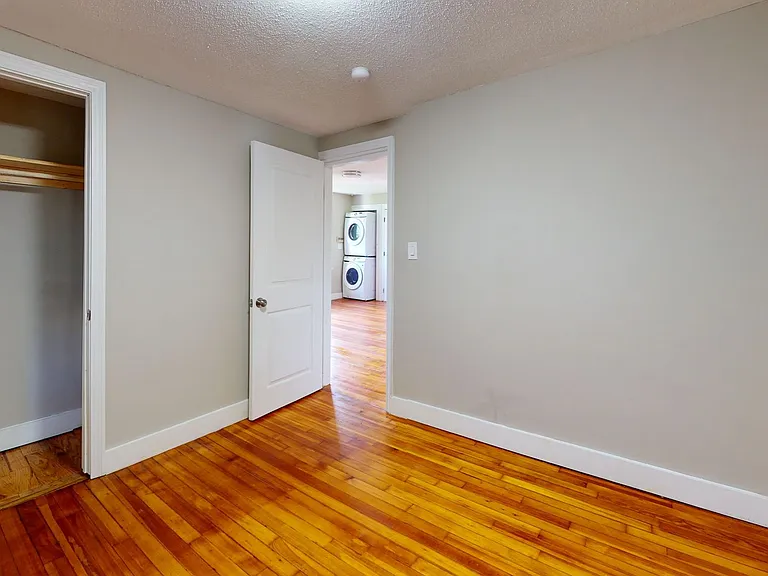 19-23 Pearl St — Photo 16