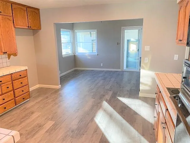 481 McKnight Ln — Photo 17