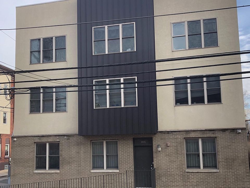 1st image of 2023-25 N 17th St #301
