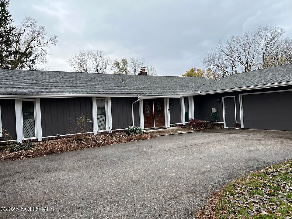 1st image of 4923 Cranston Dr
