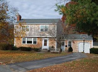 79 Gateway Rd, North Kingstown, RI 02852