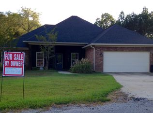 11038 Longleaf St, Collinsville, MS 39325