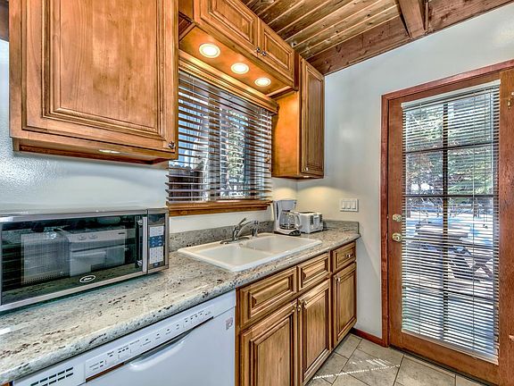 5th image of 3090 Pasadena Ave #A