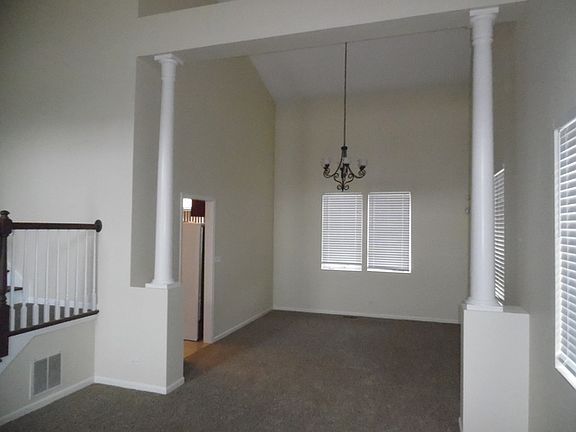 5th image of 1105 Wilshire Ln