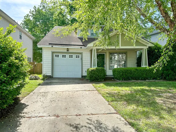 330 Town Pointe Way, Newport News, VA 23601