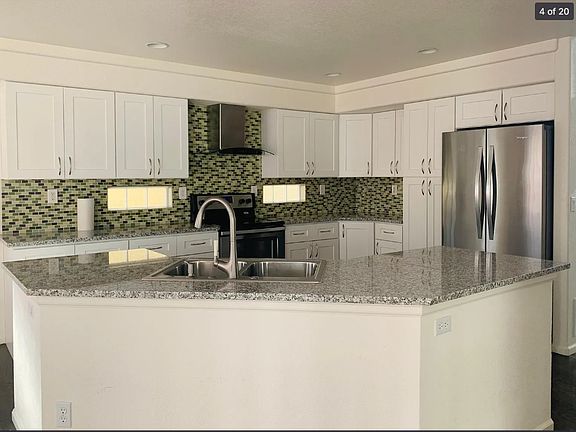 2nd image of 4899 Waldenwood Dr