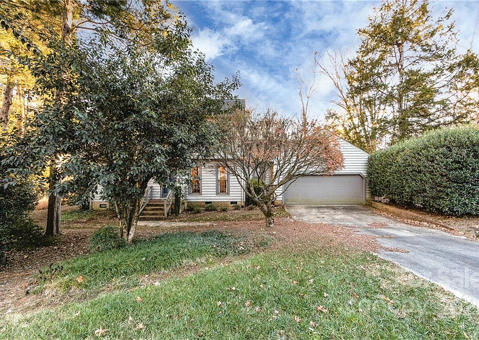 1st image of 4710 Carmel Vista Ln