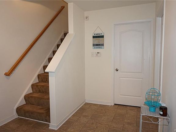 3rd image of 3006 Perdue Springs Ln #3006