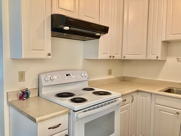 1432 Sherman St #D — Photo 9