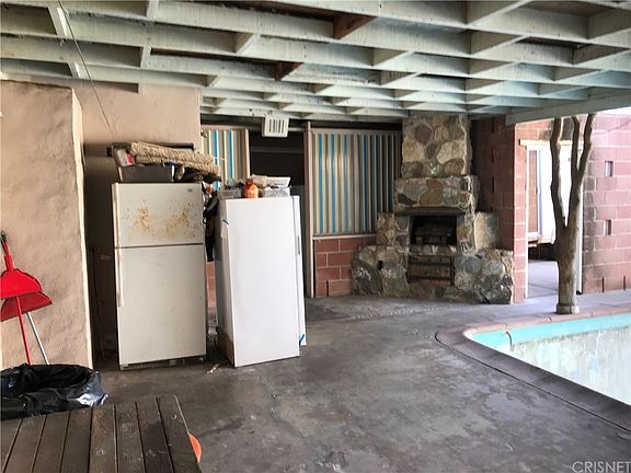 5th image of 410 N Maria Ave