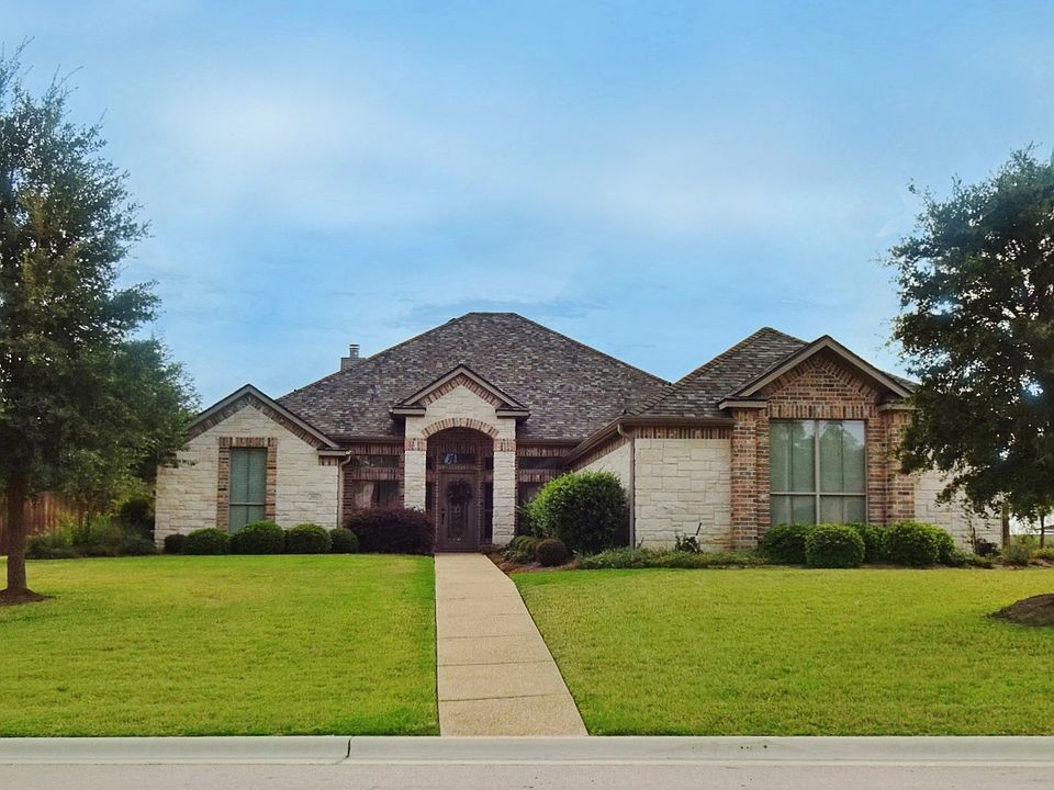 1st image of 316 Tanner Ln