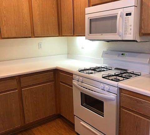 3rd image of 1254 Balboa Cir