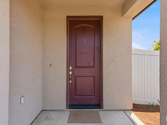 4th image of 1325 Serinidad Way