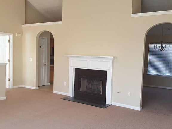4th image of 232 Grover Turner Way