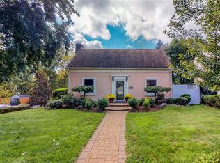 189 New Dover Rd, Colonia, NJ 07067