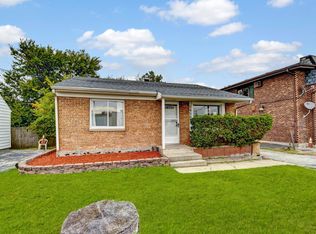 2950 Bernice Rd, Lansing, IL 60438