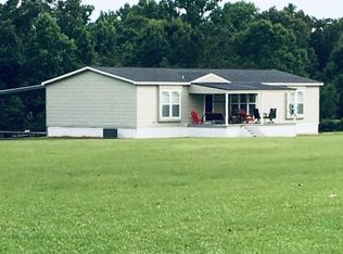450 Enon Sartinville Rd, Jayess, MS 39641